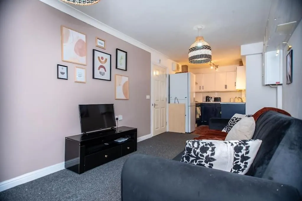 Spacious 1 Bed- Nunhead/Peckham-Sleeps 4 London Apartment